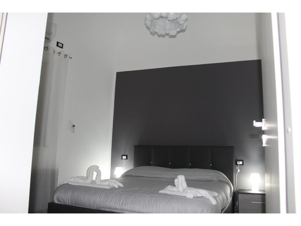 Casa Vacanze Campanella - Apartment At The Zisa Palermo Exterior photo