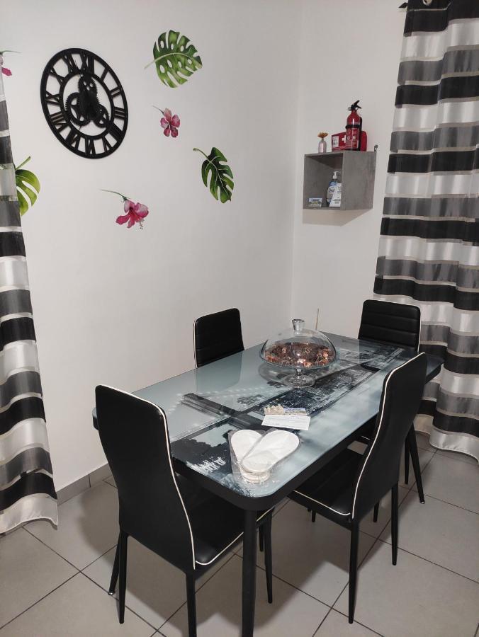 Casa Vacanze Campanella - Apartment At The Zisa Palermo Exterior photo
