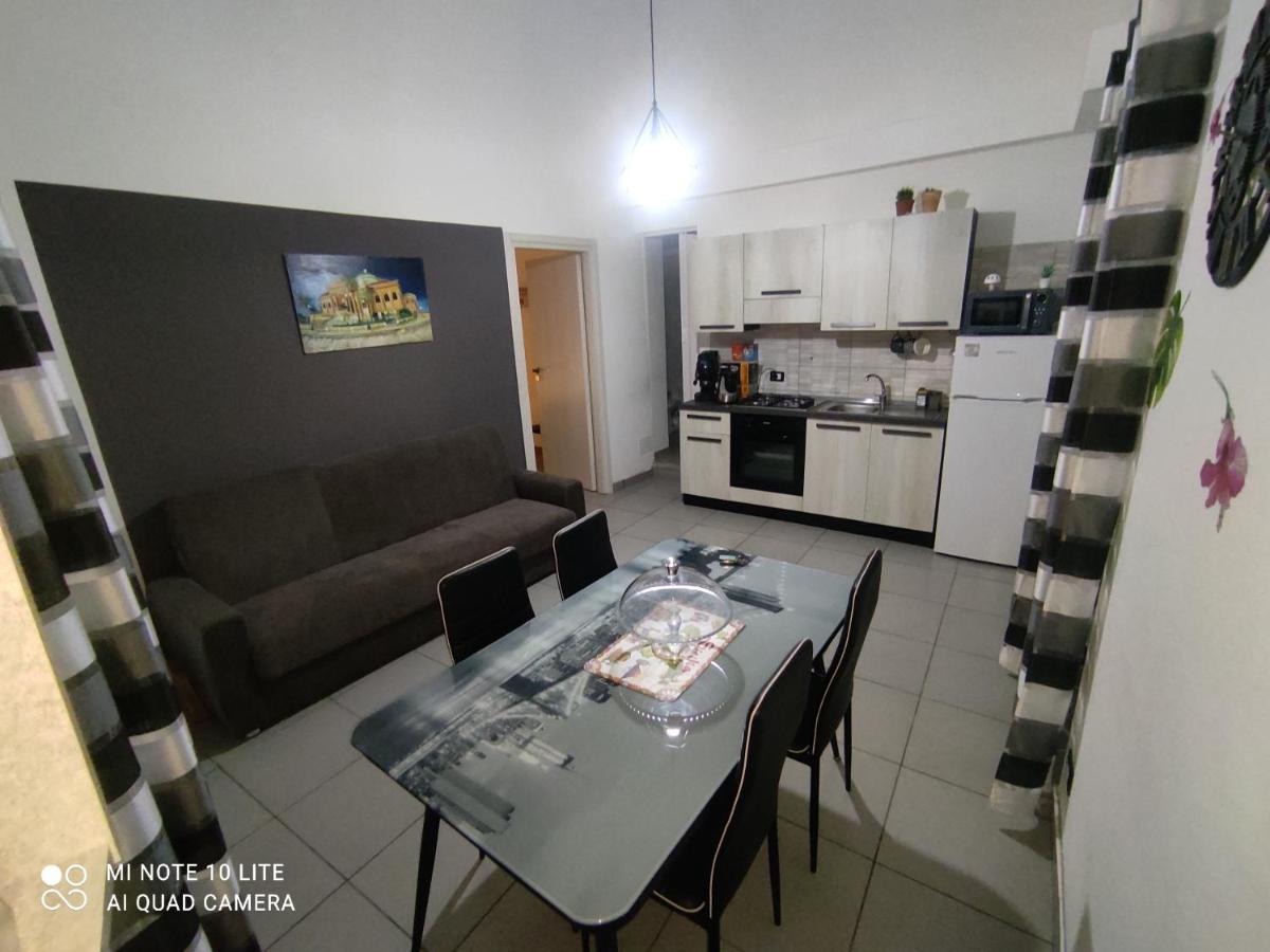 Casa Vacanze Campanella - Apartment At The Zisa Palermo Exterior photo